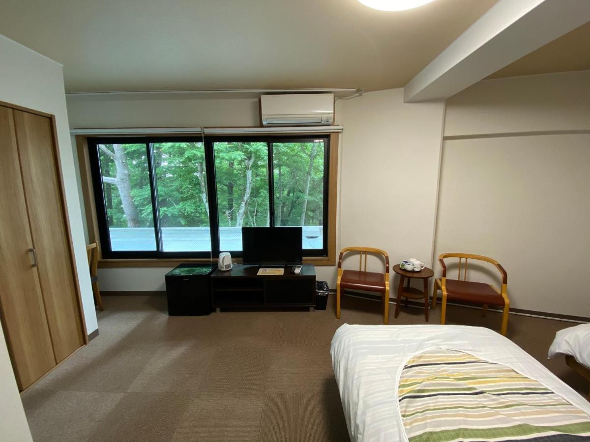Fuji Hokin Kaikan Hotel Yamanakako Bagian luar foto