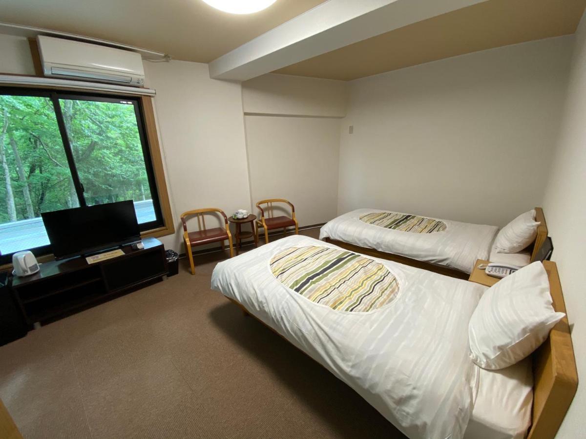 Fuji Hokin Kaikan Hotel Yamanakako Bagian luar foto